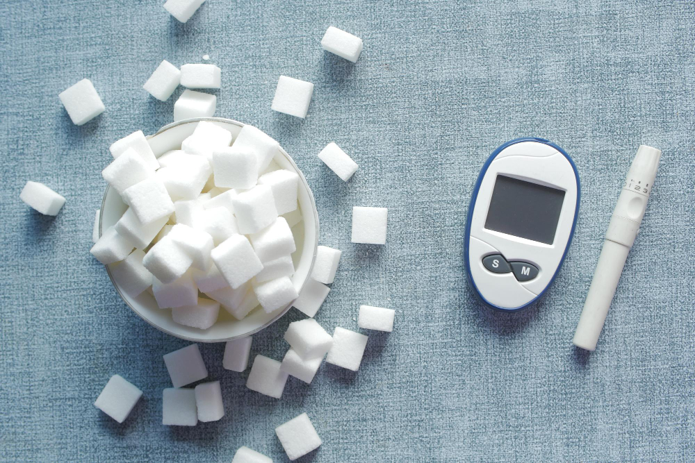 Narzędzia Do Pomiaru Cukrzycy I Kostka Cukru Białego Na Stole